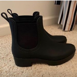 Black boots